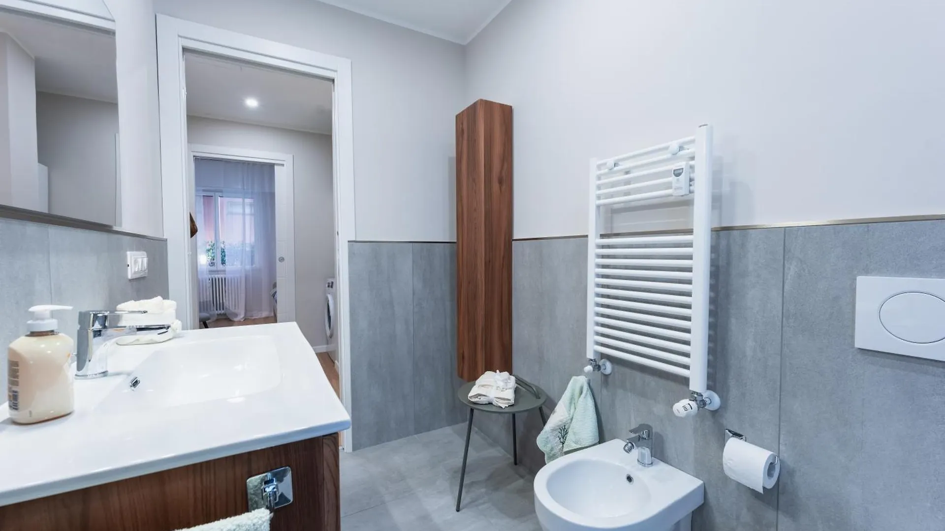 Bg Apartments - Central And Quiet Two Bedroom Flat Sestri Levante 0*,