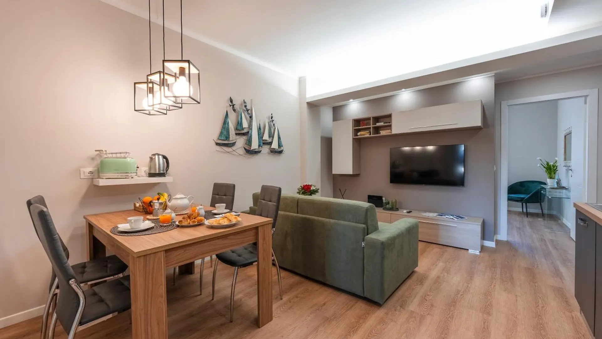 Bg Apartments - Central And Quiet Two Bedroom Flat Sestri Levante